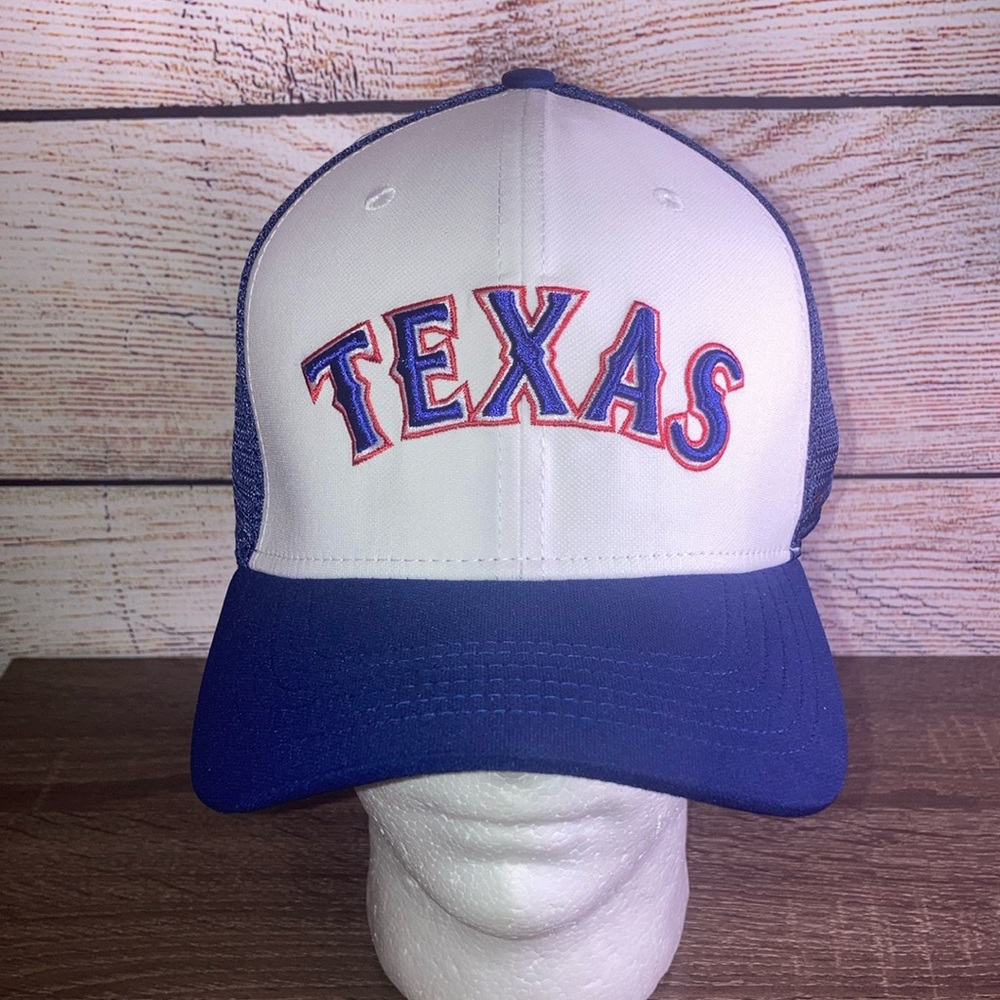 EUC Texas Rangers Nike Vapor Performance Swoosh Flex Hat - White/Royal M/L